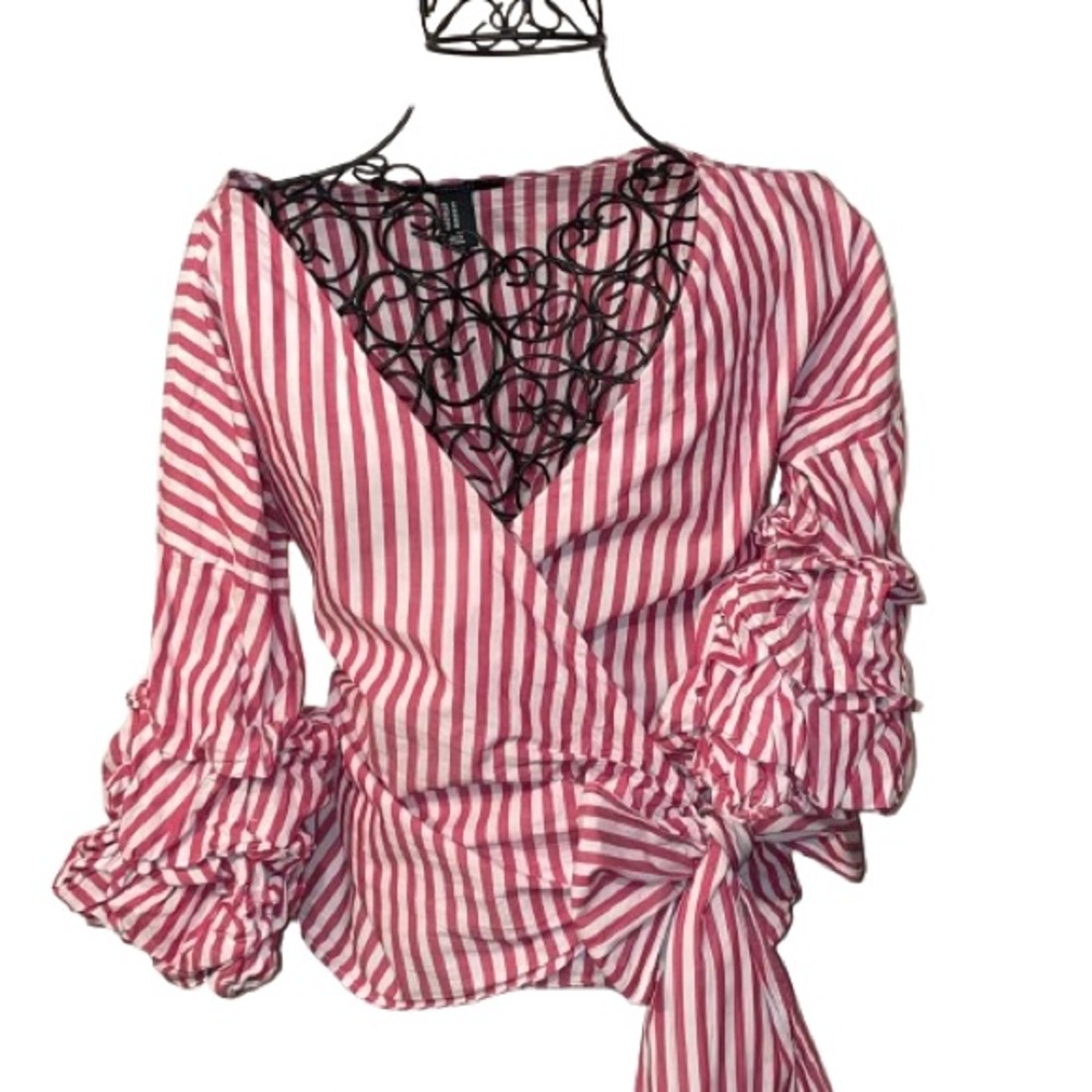 Forever 21 Women Top Size M Red White Stripe V Neck Puff Sleeve Wrap Blouse